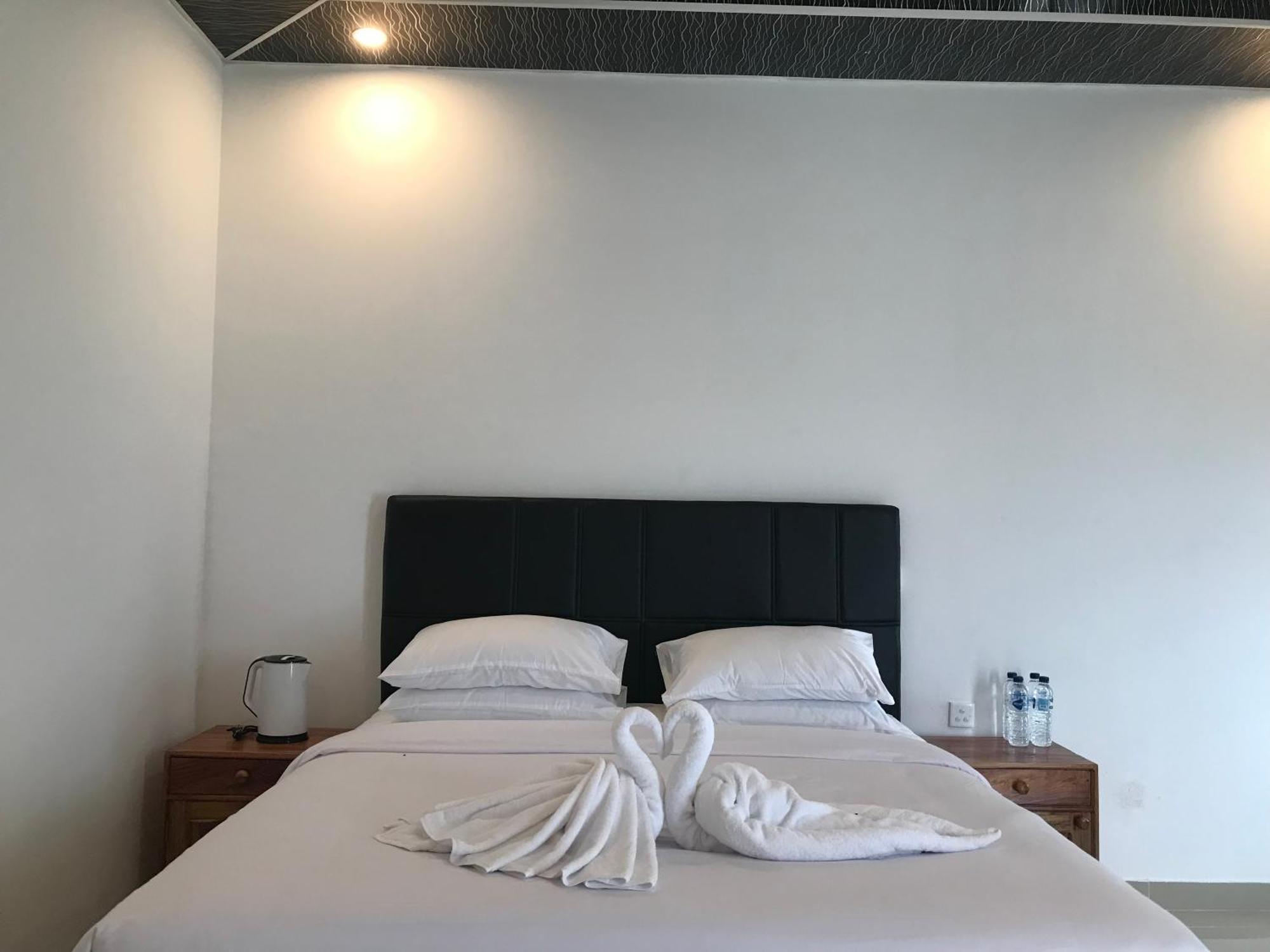 Pohon Purba Resort & Restaurant Labuhan Pandan Eksteriør bilde
