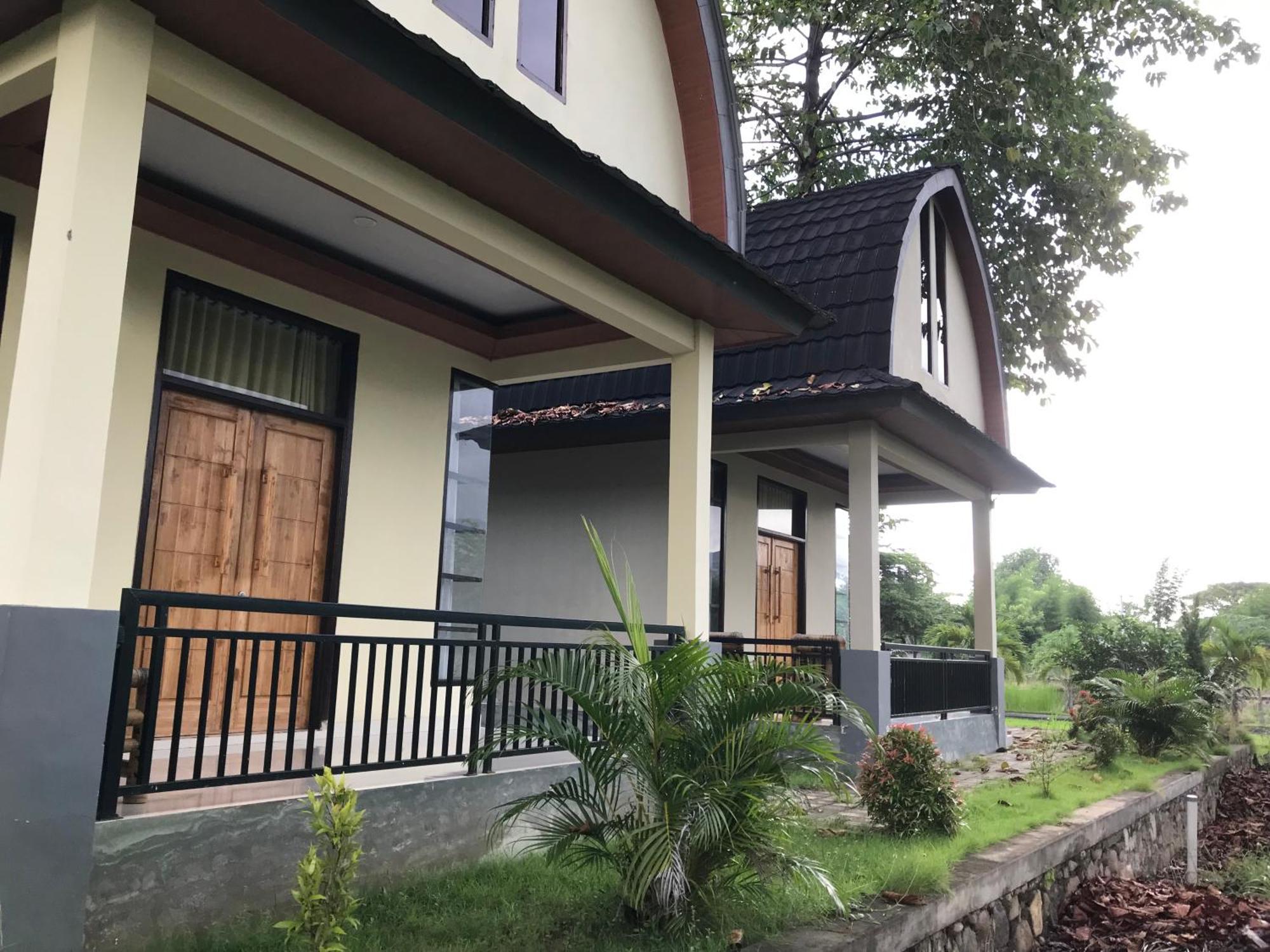 Pohon Purba Resort & Restaurant Labuhan Pandan Eksteriør bilde