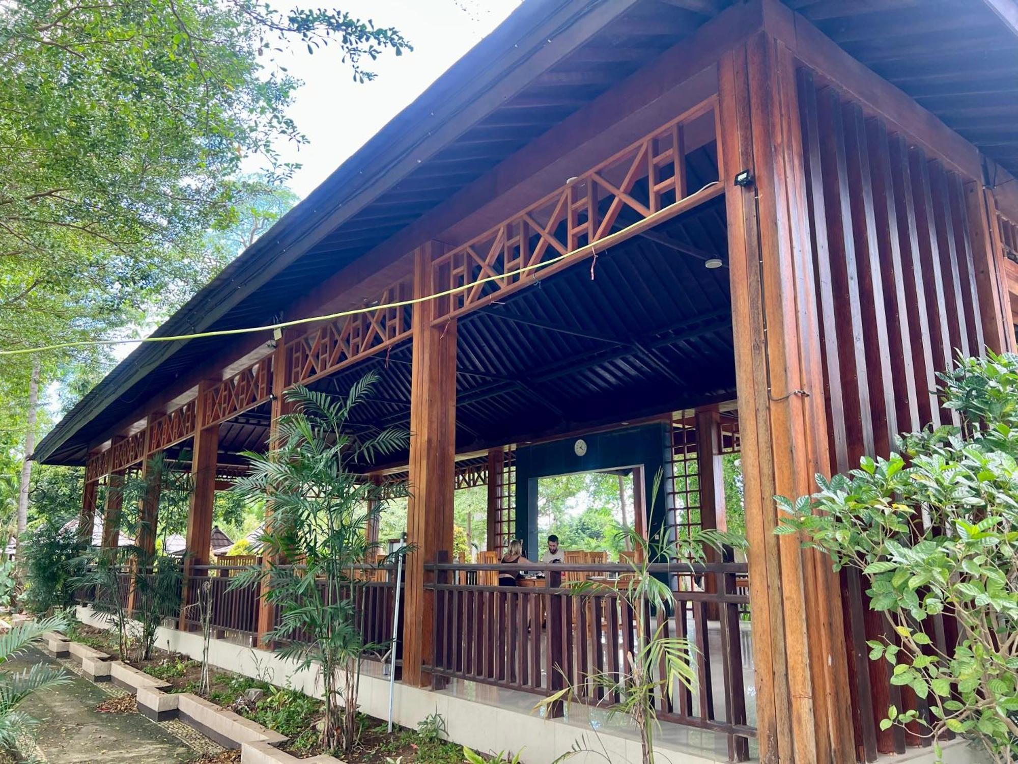 Pohon Purba Resort & Restaurant Labuhan Pandan Eksteriør bilde