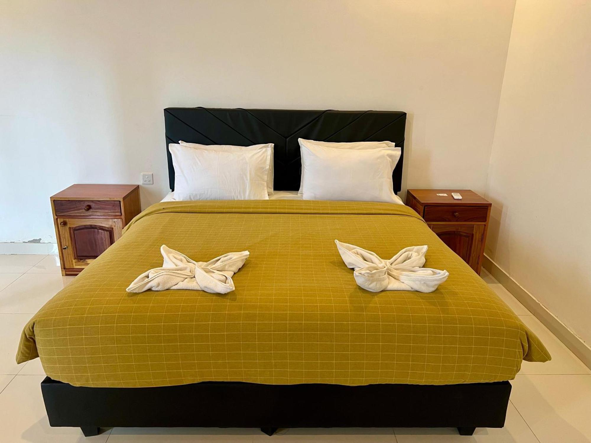 Pohon Purba Resort & Restaurant Labuhan Pandan Eksteriør bilde